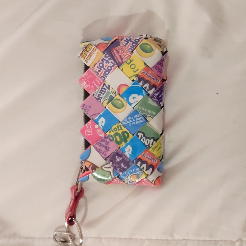 Nahui ollin wrapper pouch